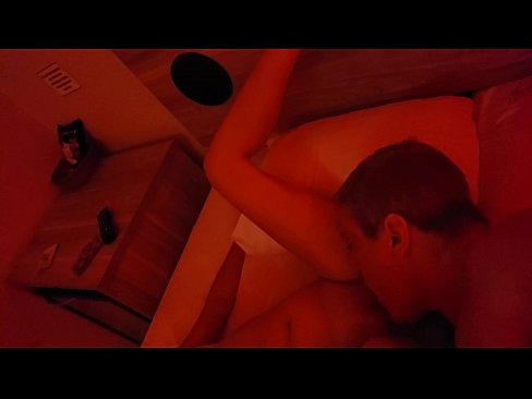❤️ Ližem moju mokru macu. Kvalitetan seks na bs.makesexnotwar.ru ﹏